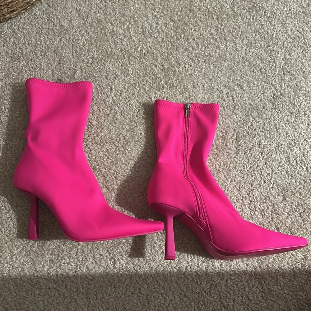 Vibrant Pink Women's Ankle Boots with mark - Picture 2 of 6